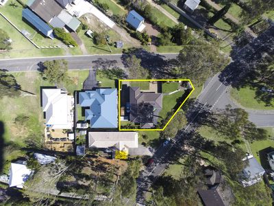 2 Lake View Ave, Brightwaters
