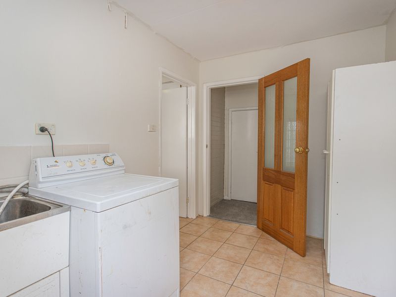 18 Henderson Street, Cowra