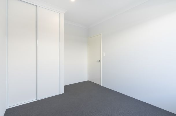 16 Tarot Grove, Baldivis