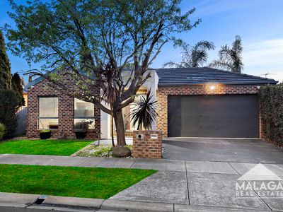 11 Tamborine Way, Caroline Springs