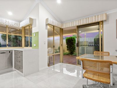 35 Hatherley Parade, Winthrop