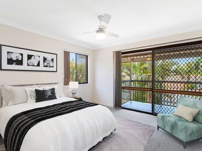 4 Halcyon Court, Rochedale South