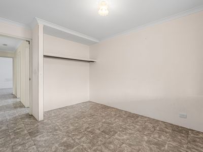 6 Tuscany Place, Caversham