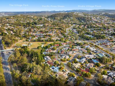 2 / 20 Chaplin Crescent, Oxenford