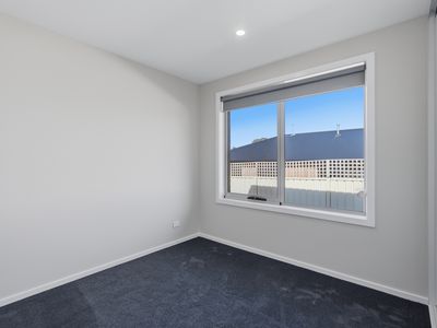 50a & 50b Deavan Drive , Shorewell Park