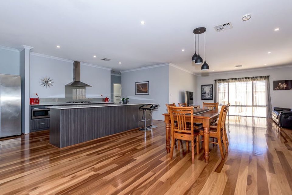 30 Blaxland Terrace , Baldivis