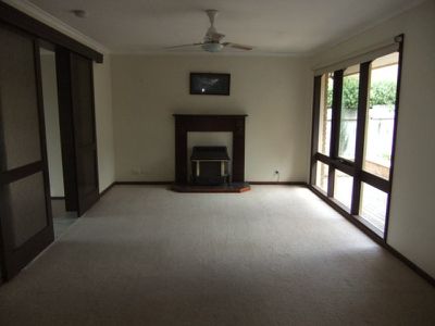 1 Tawarri Crescent, Mount Gambier