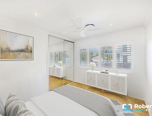 River Views - Prime location image 12