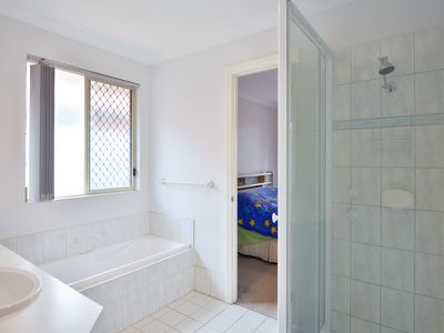 3 Wright Court, Somerville