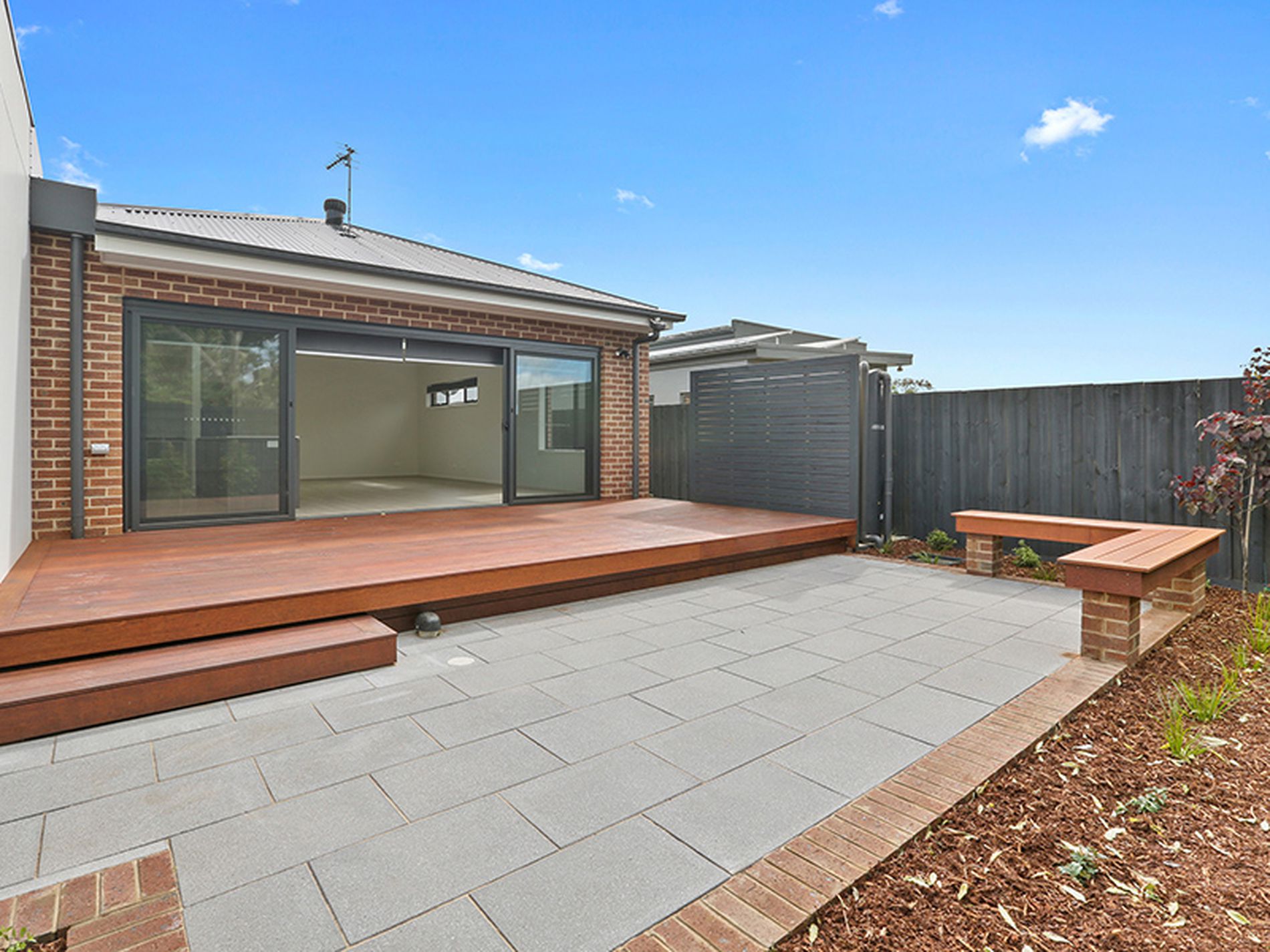 1B Elliott Avenue, Highton