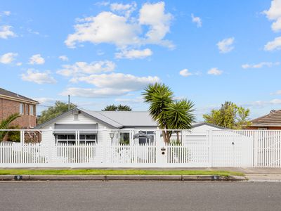 9 Riverview Terrace, Belmont