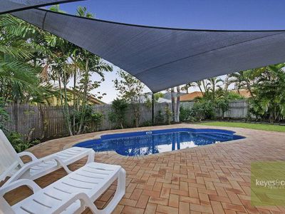 10 White Beech Court, Douglas