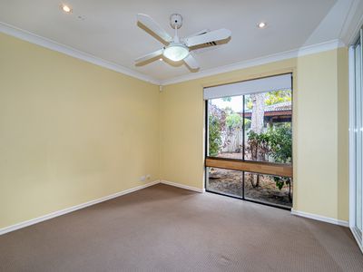 274 Vahland Avenue, Willetton