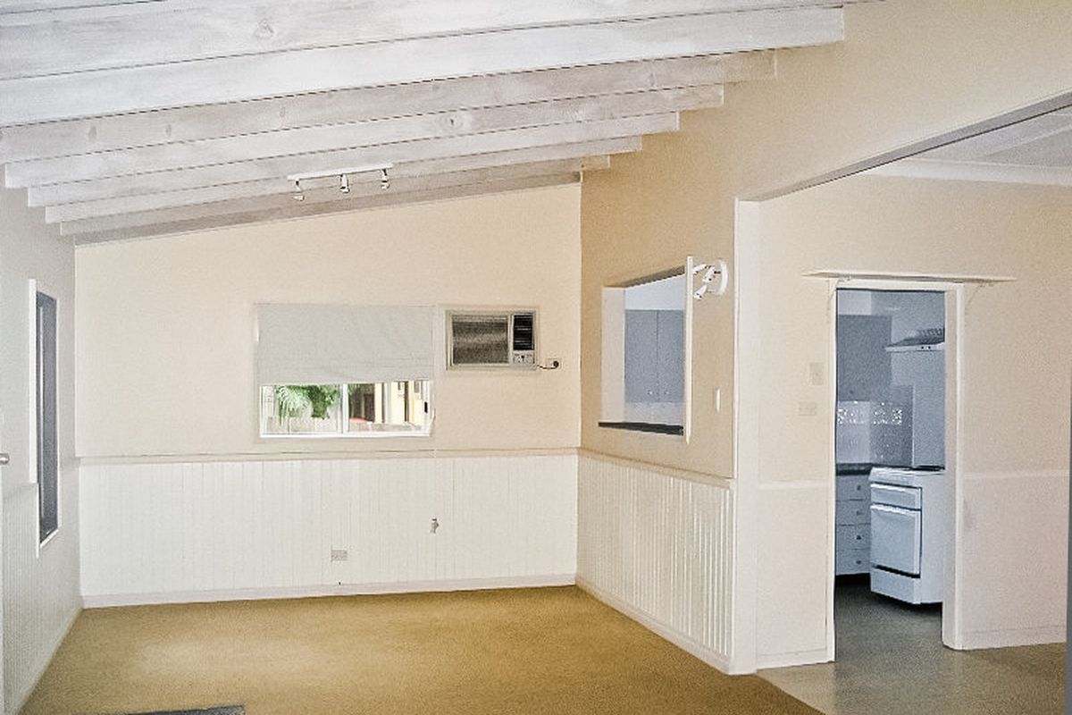 1002 The Entrance Road, Forresters Beach