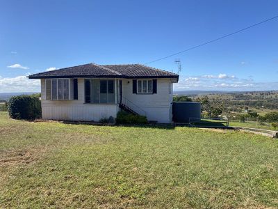 10 Meek Street, Tingoora