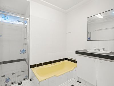 5 SWINSTONE STREET, Rockingham
