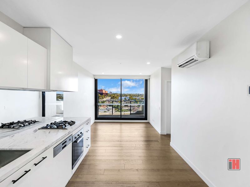 2613 / 864 Blackburn Rd, Clayton