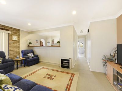 34 Edgeworth Avenue, Kanahooka