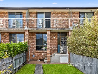 3 / 1-3 Lake Parade, East Corrimal