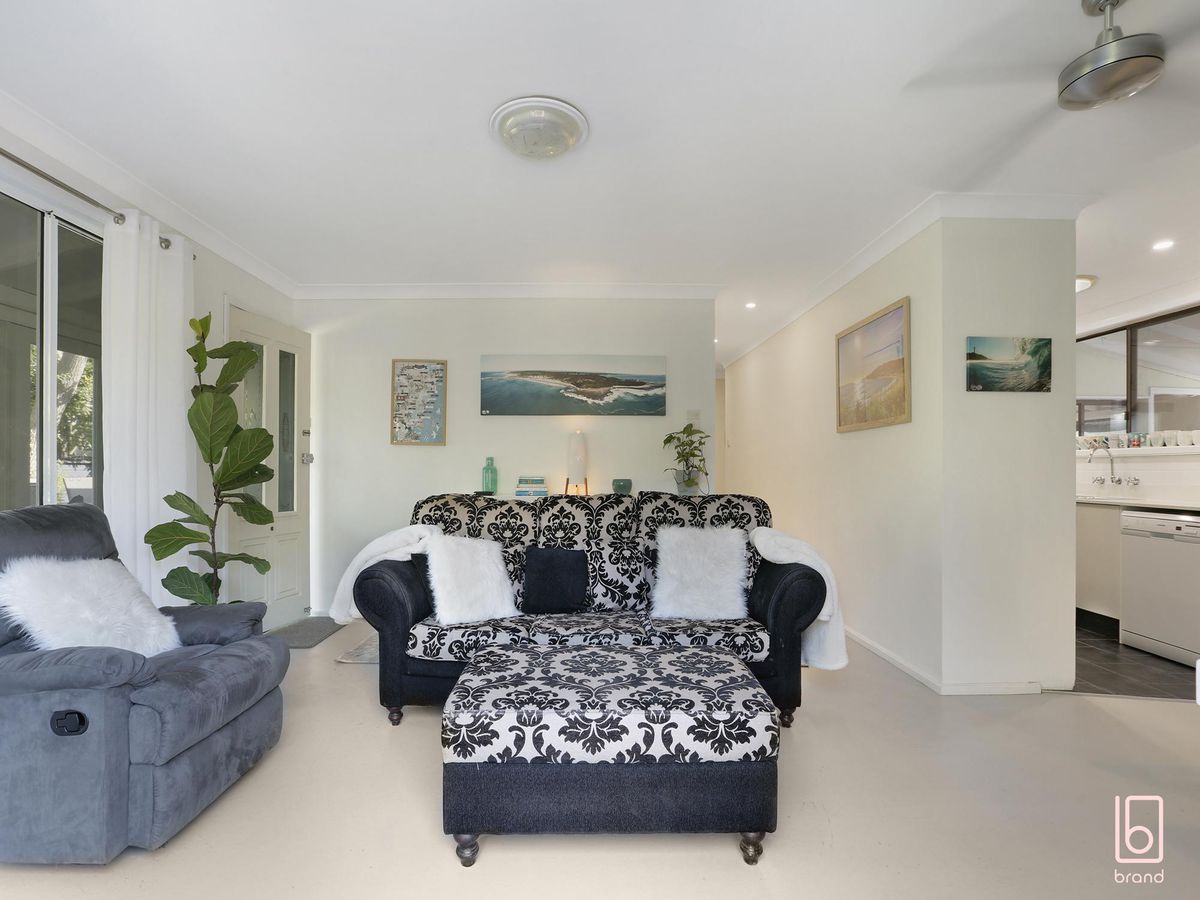 2 Brisbane Street, Noraville