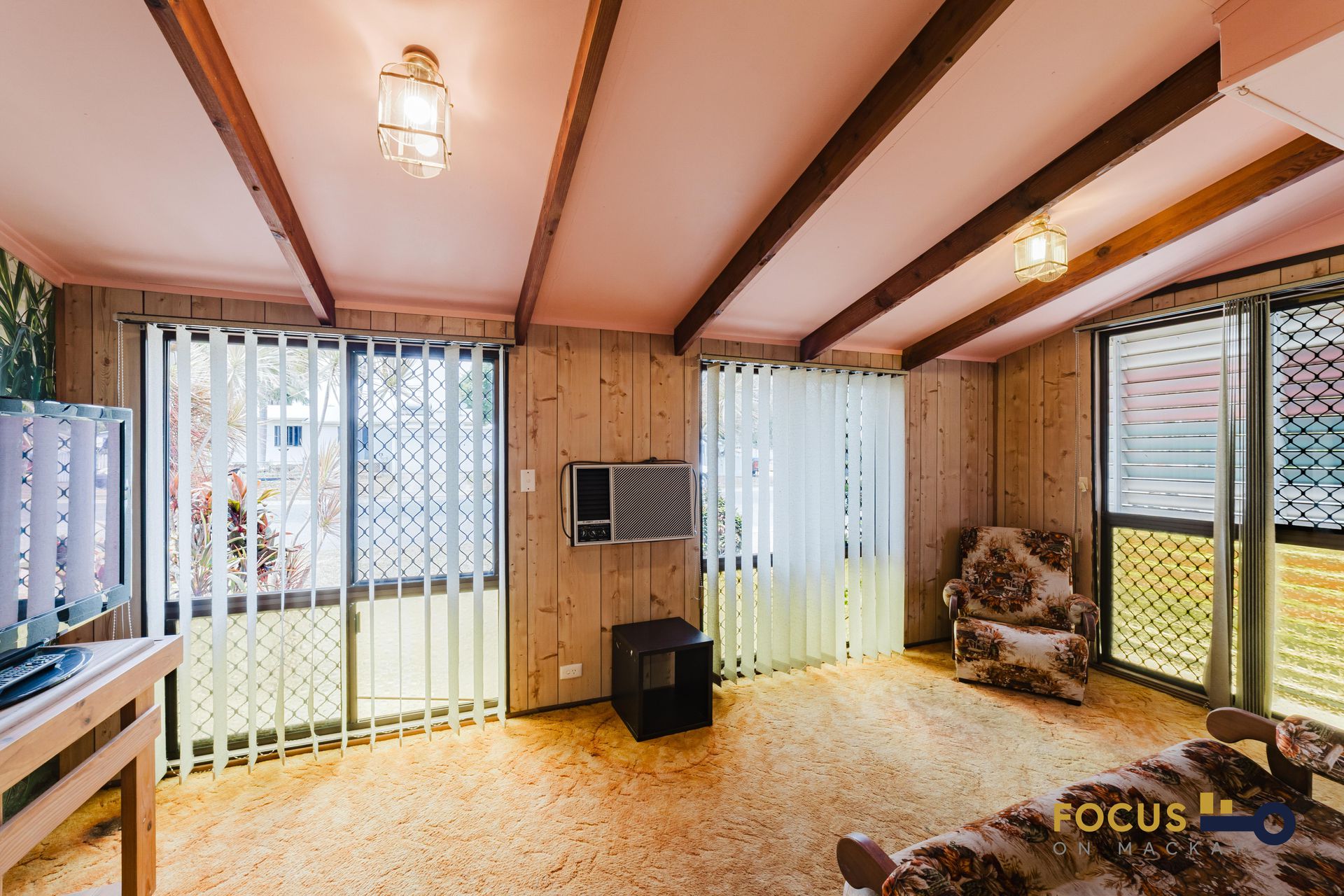 House / 14 Lynch Street, East Mackay