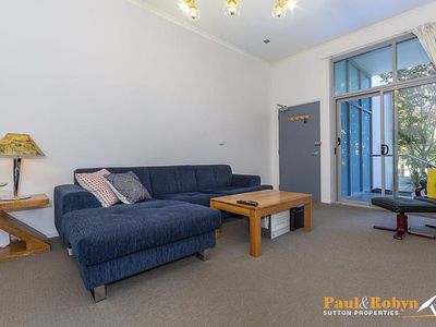 18 / 60 Lowanna Street, Braddon
