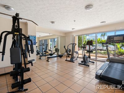 6 / 106-108 MARINE PARADE, Southport