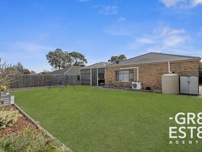 3 Rosslare Place, Cranbourne