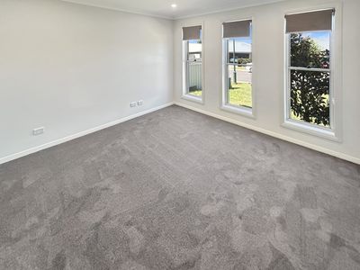 17 Sherrard Crescent, Dubbo