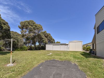 11-13 Railway Terrace North, Beachport
