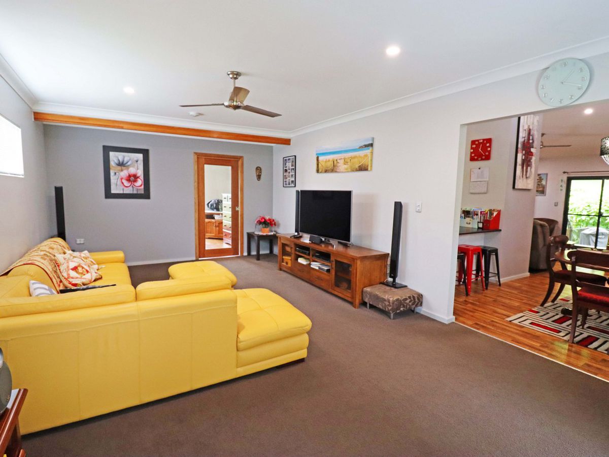 34 STORER STREET, Atherton