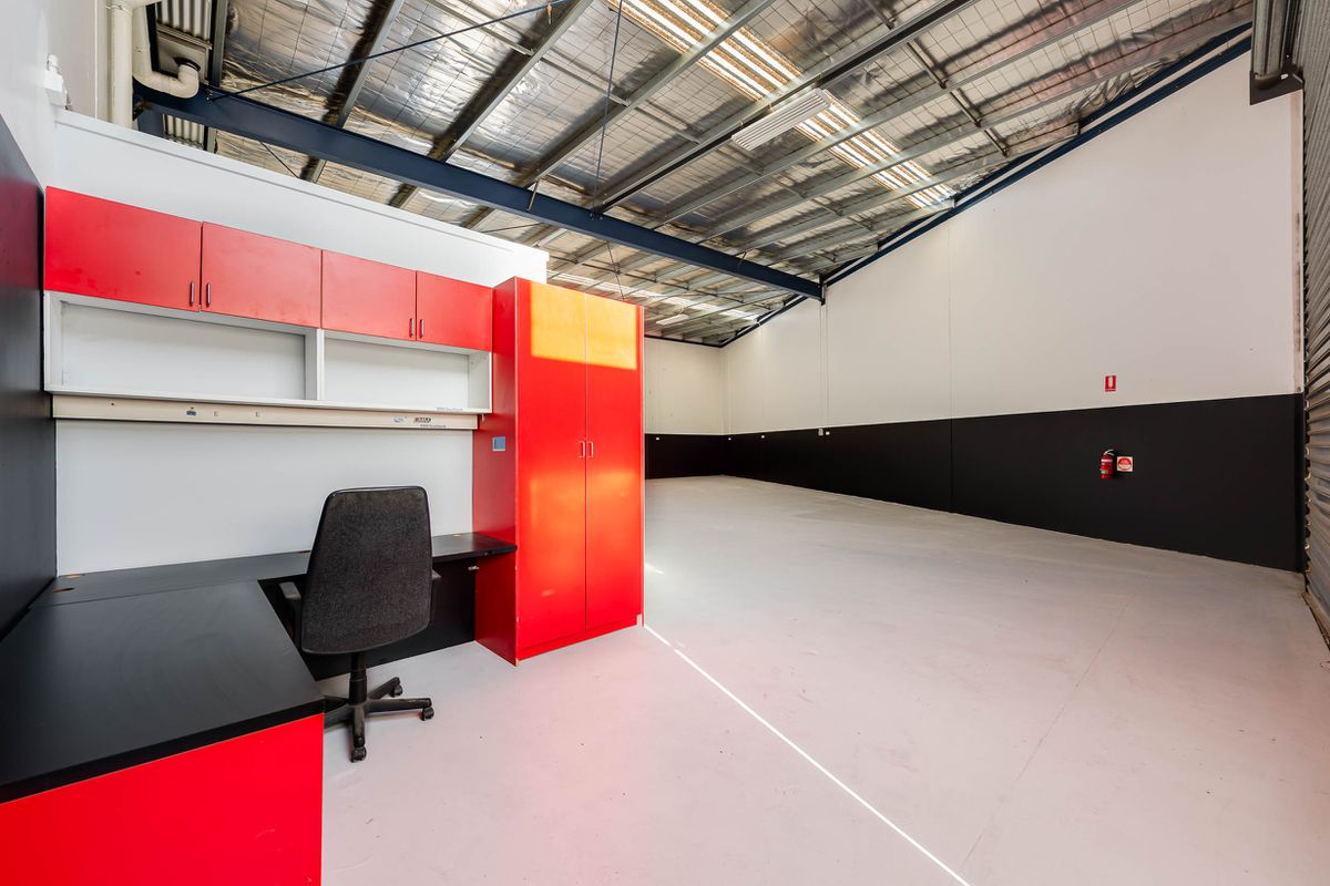 2 & 3 / 5 Supertron Court, Laverton North