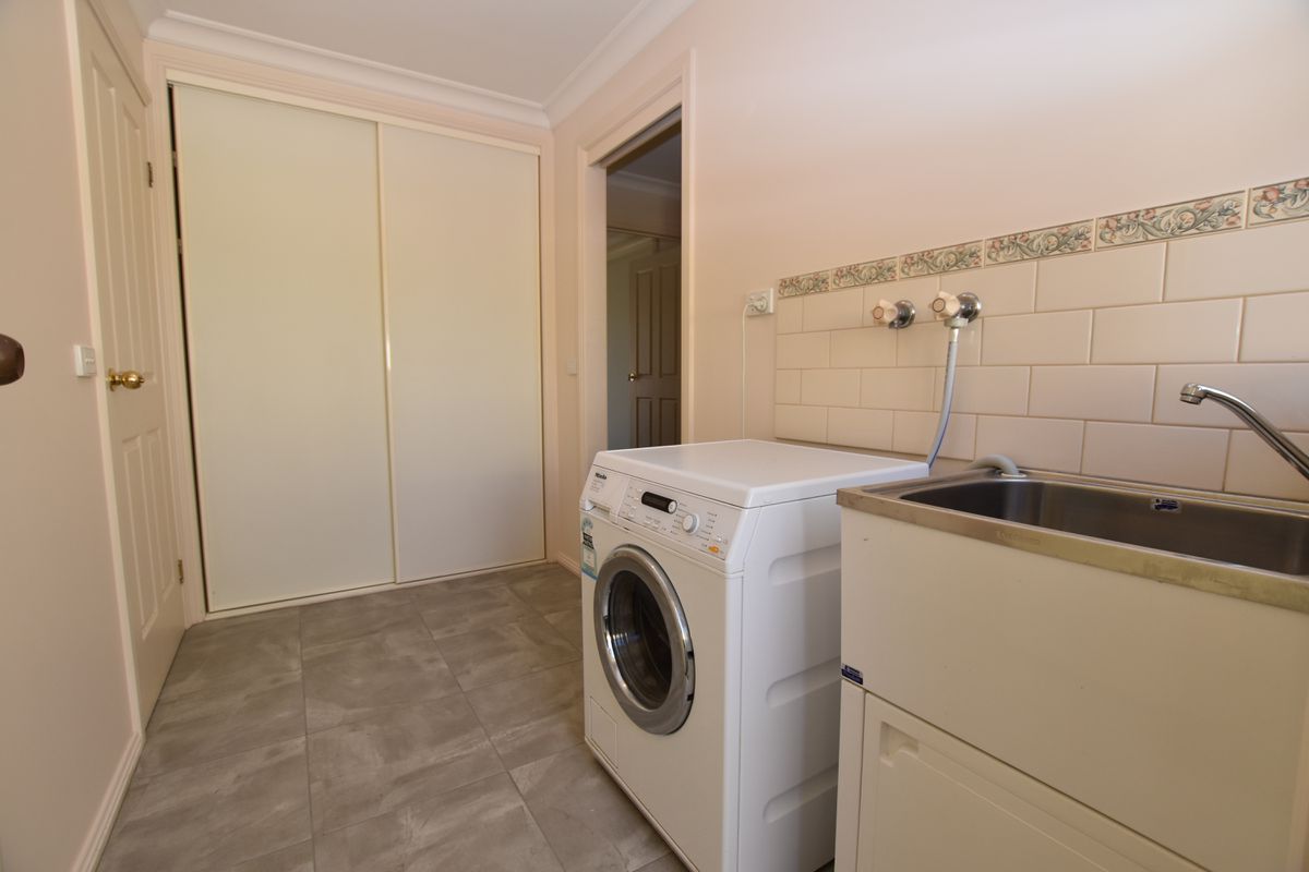 3 / 8-10 Unwin Street, Kyabram