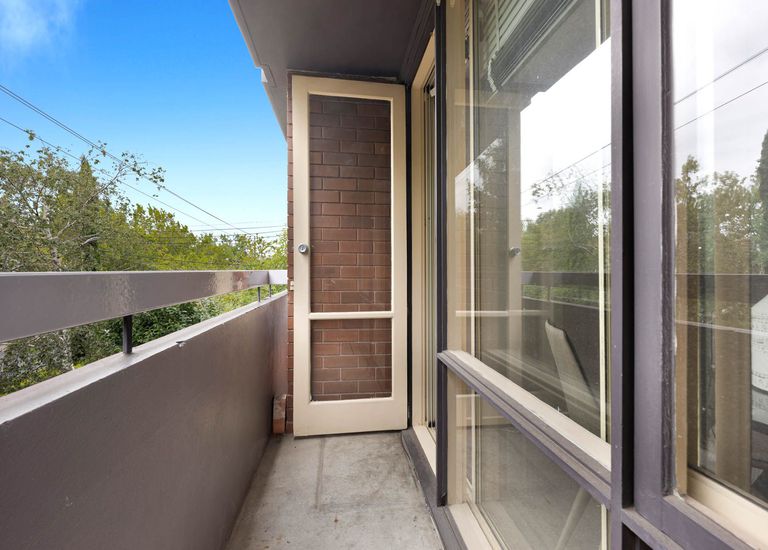 1 / 271A Williams Road, South Yarra