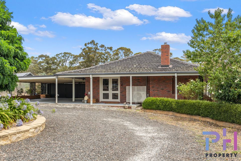 33 Stanley Crescent, Kangaroo Flat