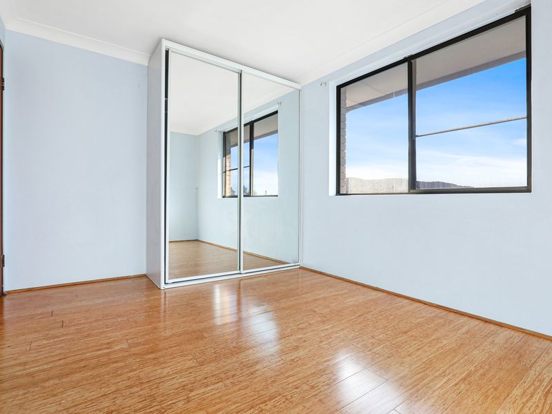 11 / 52-54 Park Road, East Corrimal