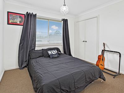 2 / 13 Parkes Street, Oak Flats