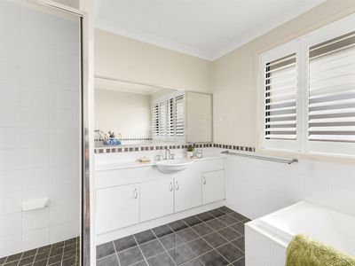 54 Royal Mantle Drive, Ulladulla