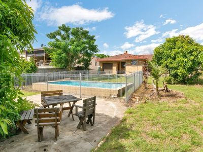5 Eileen Street, Booval