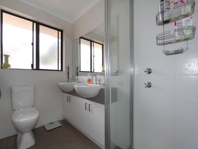 298A Piccadilly Street, Piccadilly