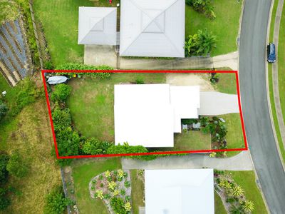 6 Scenic Ridge Drive, Cannonvale