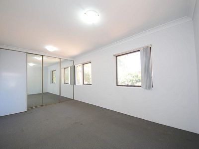 8 / 75 Chiswick Road, Greenacre