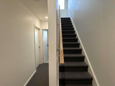 4 / 302 Huntingdale Road, Huntingdale