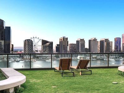 3B / 9 Waterside Place, Docklands