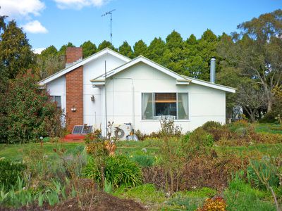 668 Barry Road, Neville