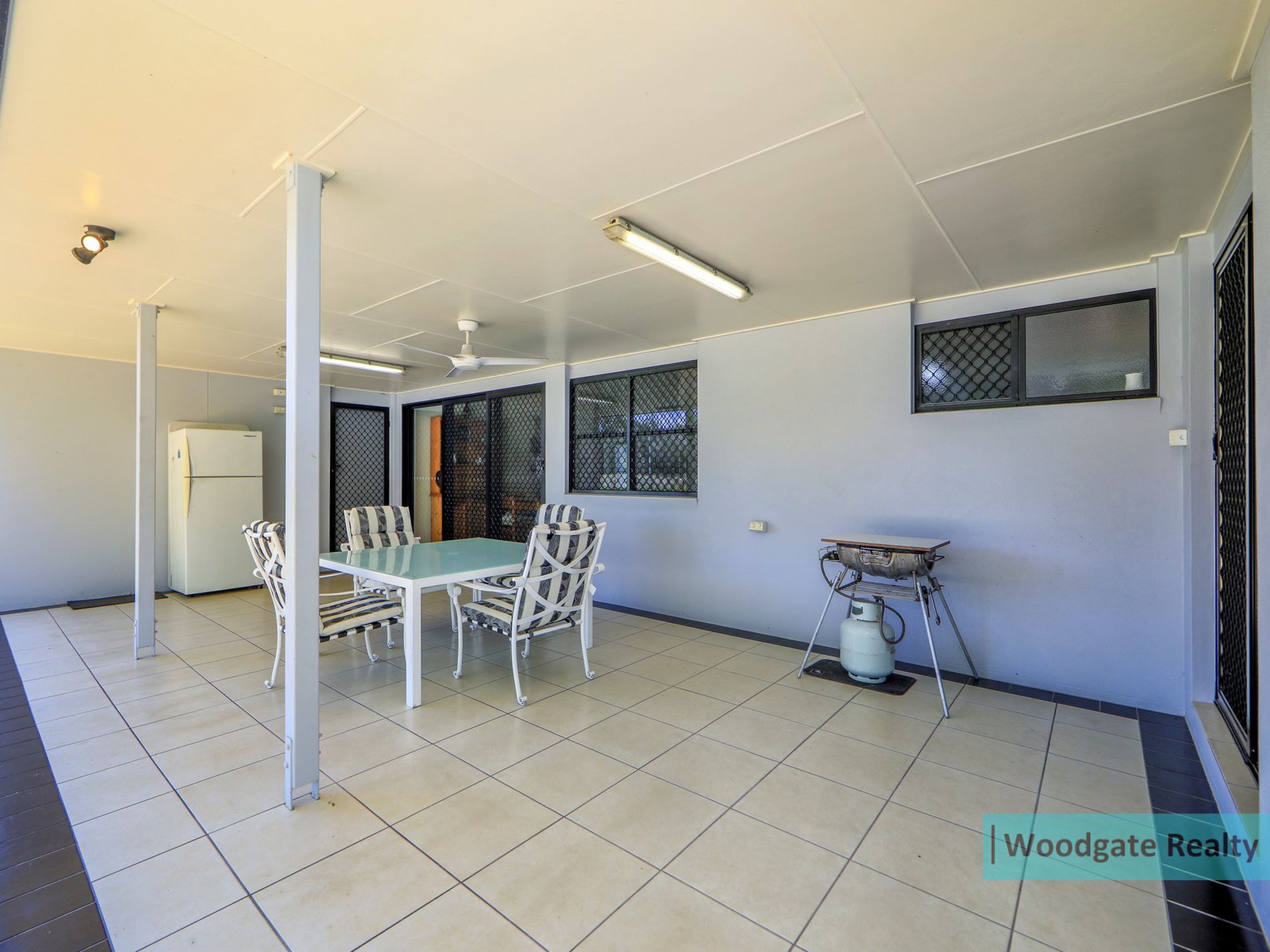 2 Driftwood Place, Woodgate