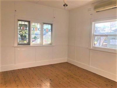 1 / 143 Princes Highway, Milton