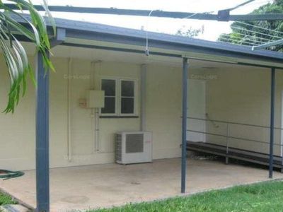 25 SADDS LANE, Queenton