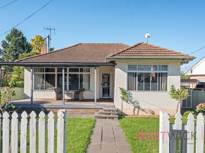 9 Loftus Street, Bathurst