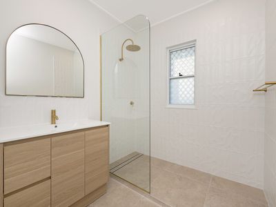 277 Stuart Drive, Wulguru